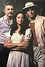 Rubens de Falco, Daniel Lugo, and Flor Núñez in La bruja (1982)