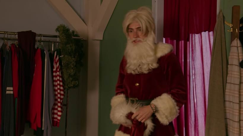 Gregg Sulkin in A Cinderella Story: Christmas Wish (2019)