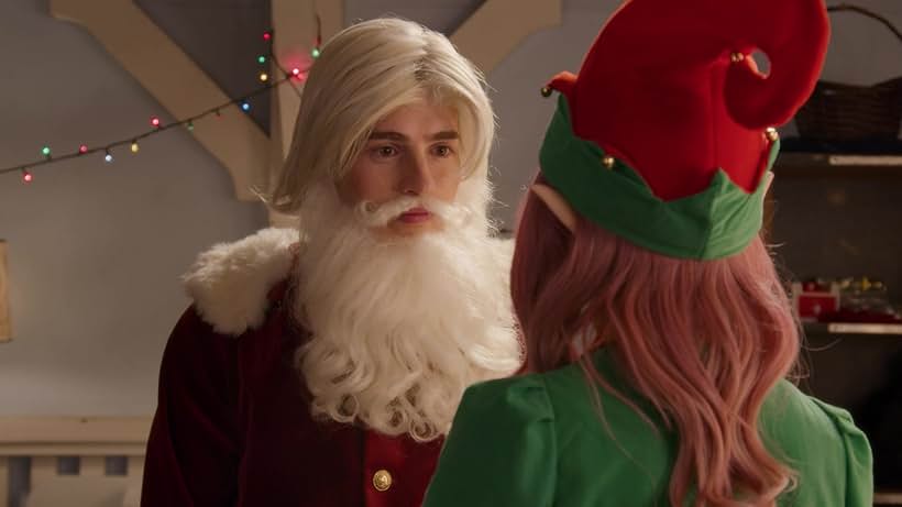 Laura Marano and Gregg Sulkin in A Cinderella Story: Christmas Wish (2019)