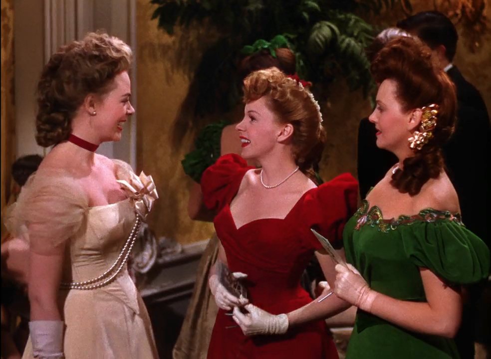 Judy Garland, June Lockhart, and Lucille Bremer in Meet Me in St. Louis (1944)