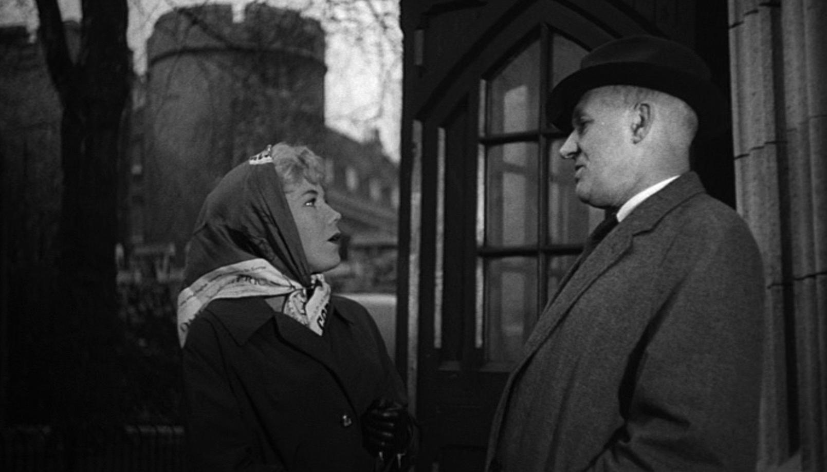 Olive McFarland and Frederick Piper in The Frightened City (1961)