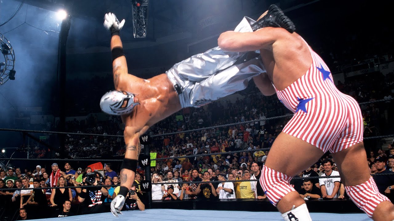 Kurt Angle and Rey Mysterio in Summerslam (2002)