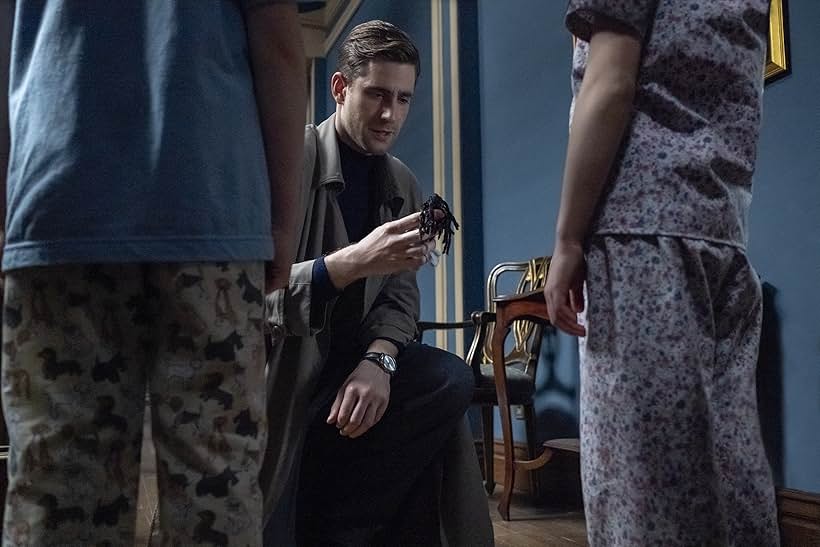 Oliver Jackson-Cohen in The Haunting of Bly Manor (2020)