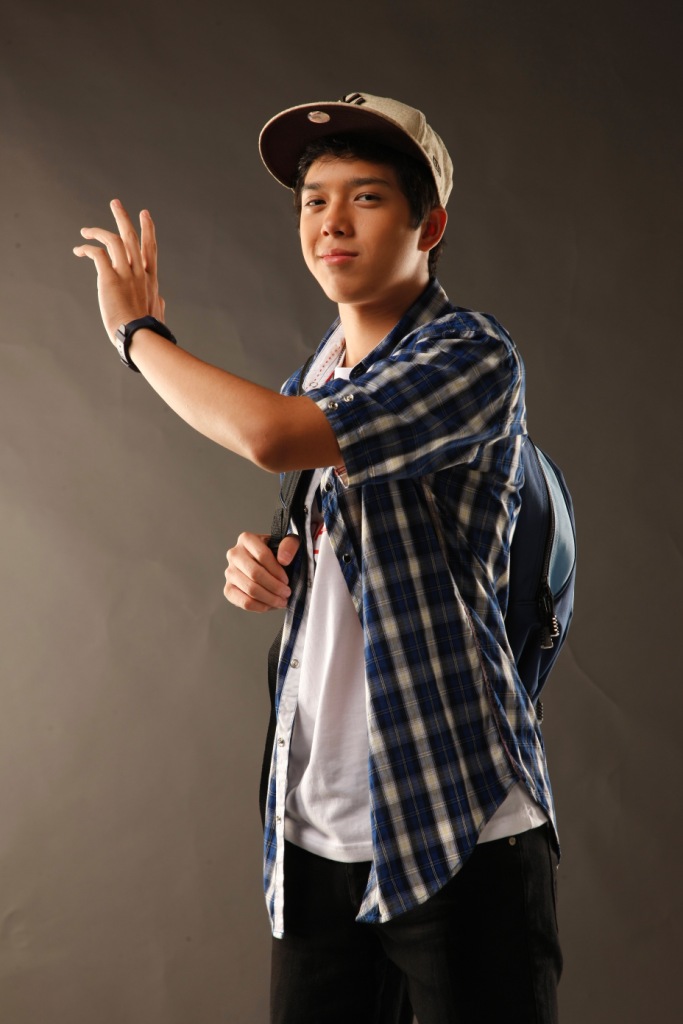 Elmo Magalona in Kaya ng Powers (2010)