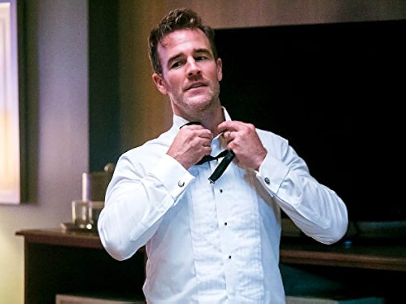 James Van Der Beek in Room 104 (2017)