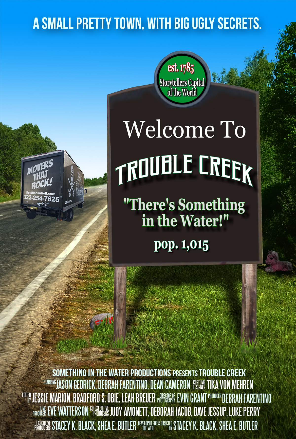 Debrah Farentino, Jason Gedrick, Tim Abell, Dean Cameron, John K. Wilson, Olivia Mackenzie-Smith, Reggie Watkins, Doris Morgado, Leilani Smith, Jessica Belkin, Crystal Lott, David Garelik, Dave Jessup, Claire Woolner, and Lauren Kelly in Trouble Creek (2017)