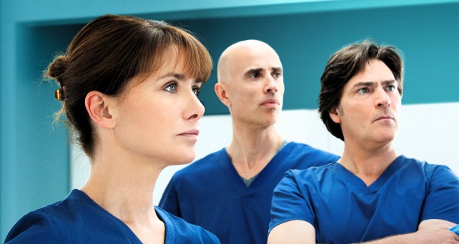 James Hyndman, Jean-François Pichette, and Isabel Richer in Trauma (2010)