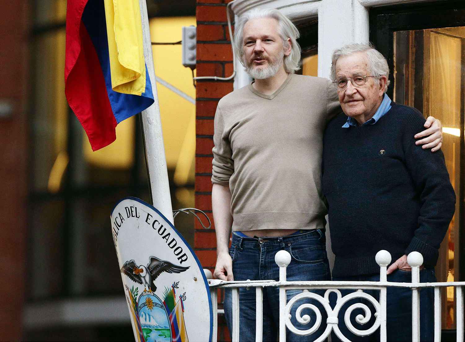 Noam Chomsky and Julian Assange