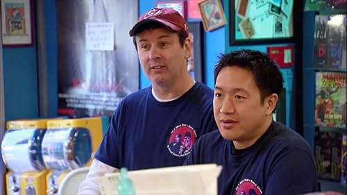 Walter Flanagan and Ming Chen in Comic Book Men (2012)