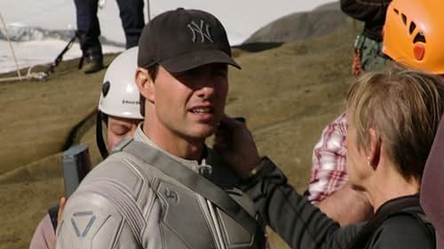 Oblivion: On The Set-Earl's Peak (Featurette)