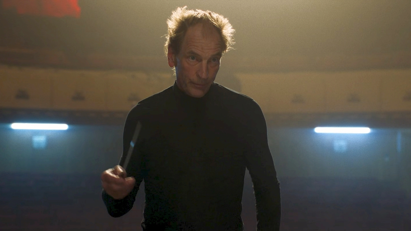 Julian Sands in The Piper (2023)