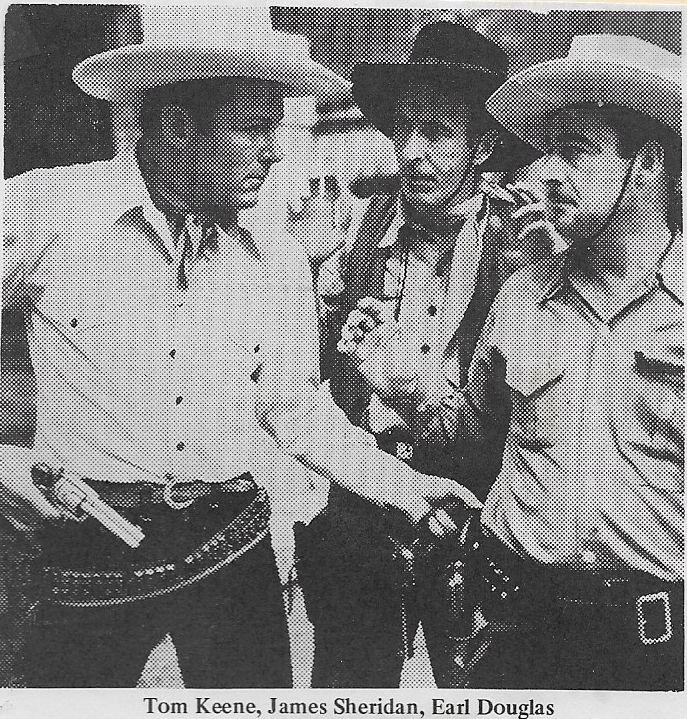 Earl Douglas, Tom Keene, and James Sheridan in Riding the Sunset Trail (1941)