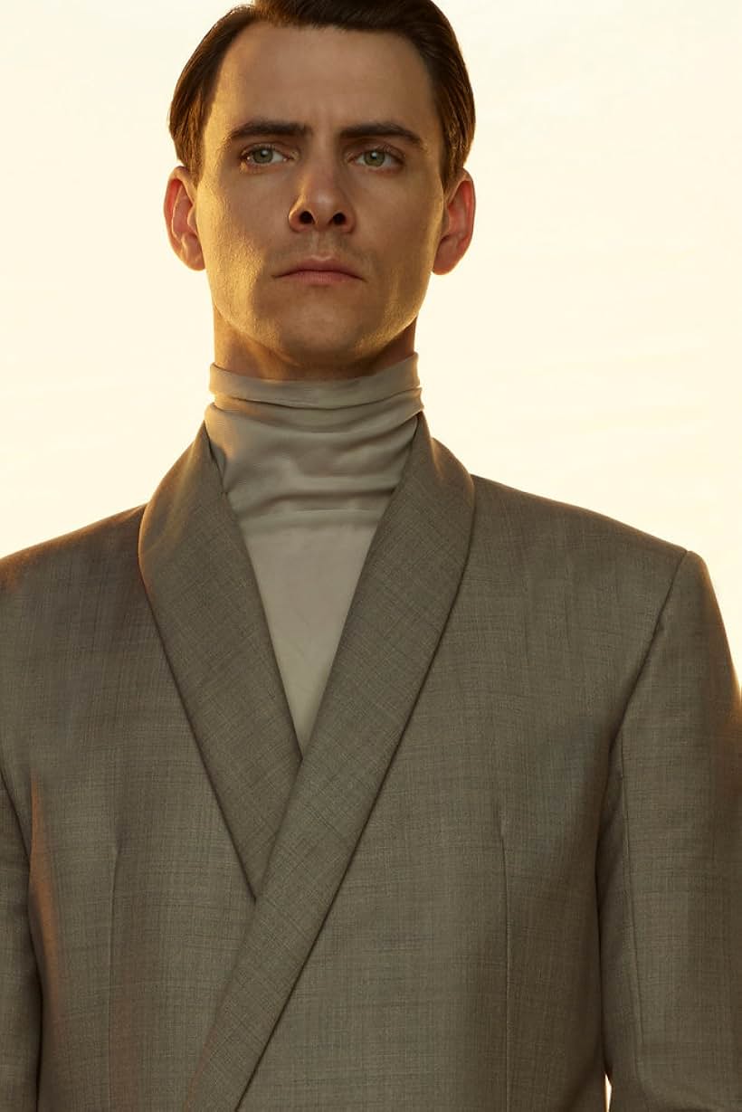 Harry Lloyd in Brave New World (2020)