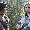 Mädchen Amick and Nathalie Boltt in Riverdale (2017)