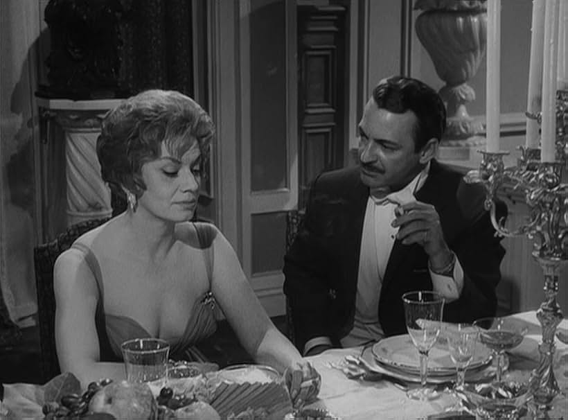 César del Campo and Patricia de Morelos in The Exterminating Angel (1962)