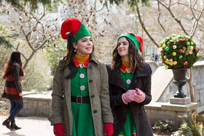 Laura Marano and Isabella Gomez in A Cinderella Story: Christmas Wish (2019)