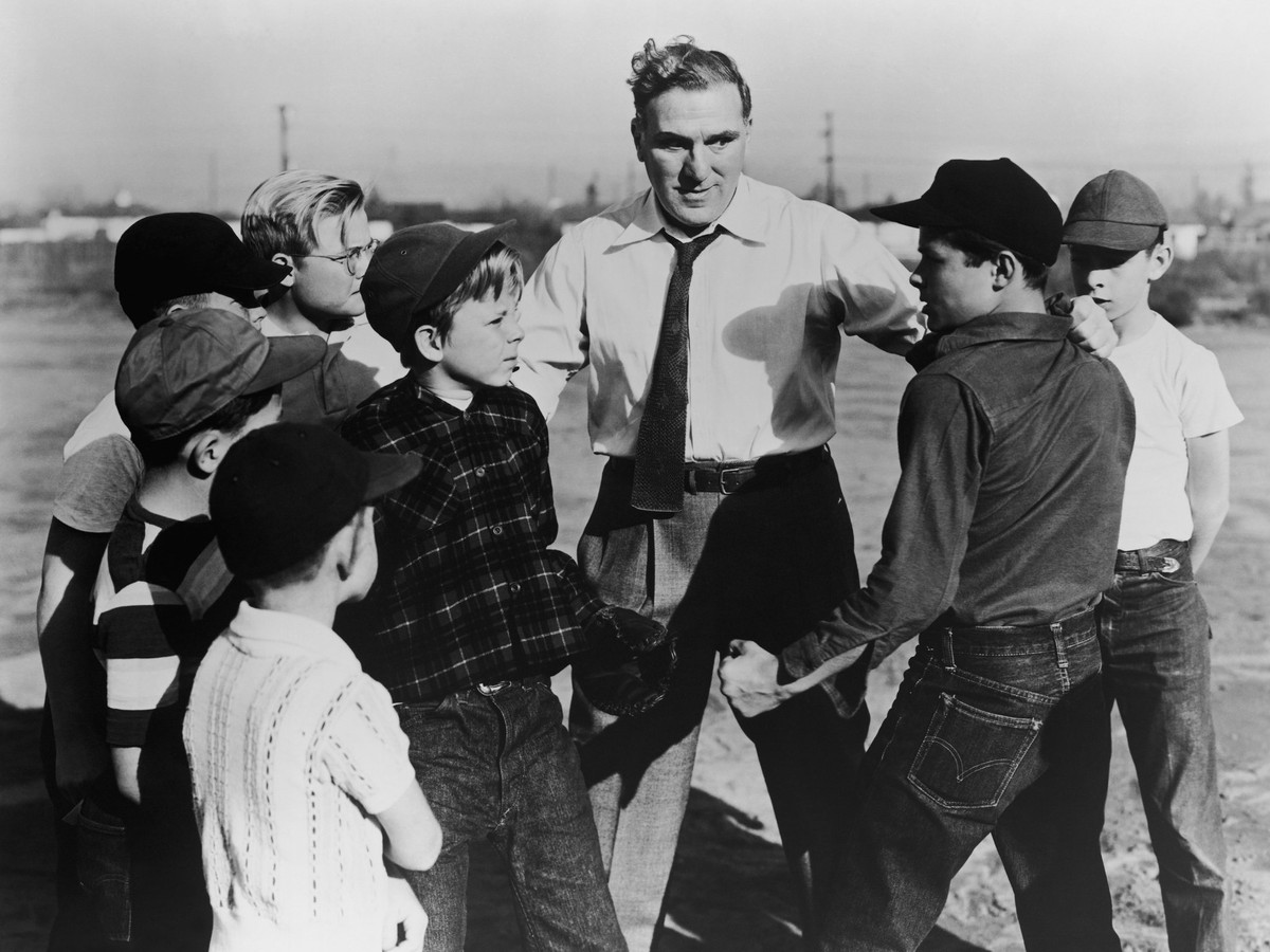 William Bendix, Billy Gray, Tommy Ivo, Jackie Jackson, Tommy Mann, Larry Olsen, and Tony Taylor in Kill the Umpire (1950)