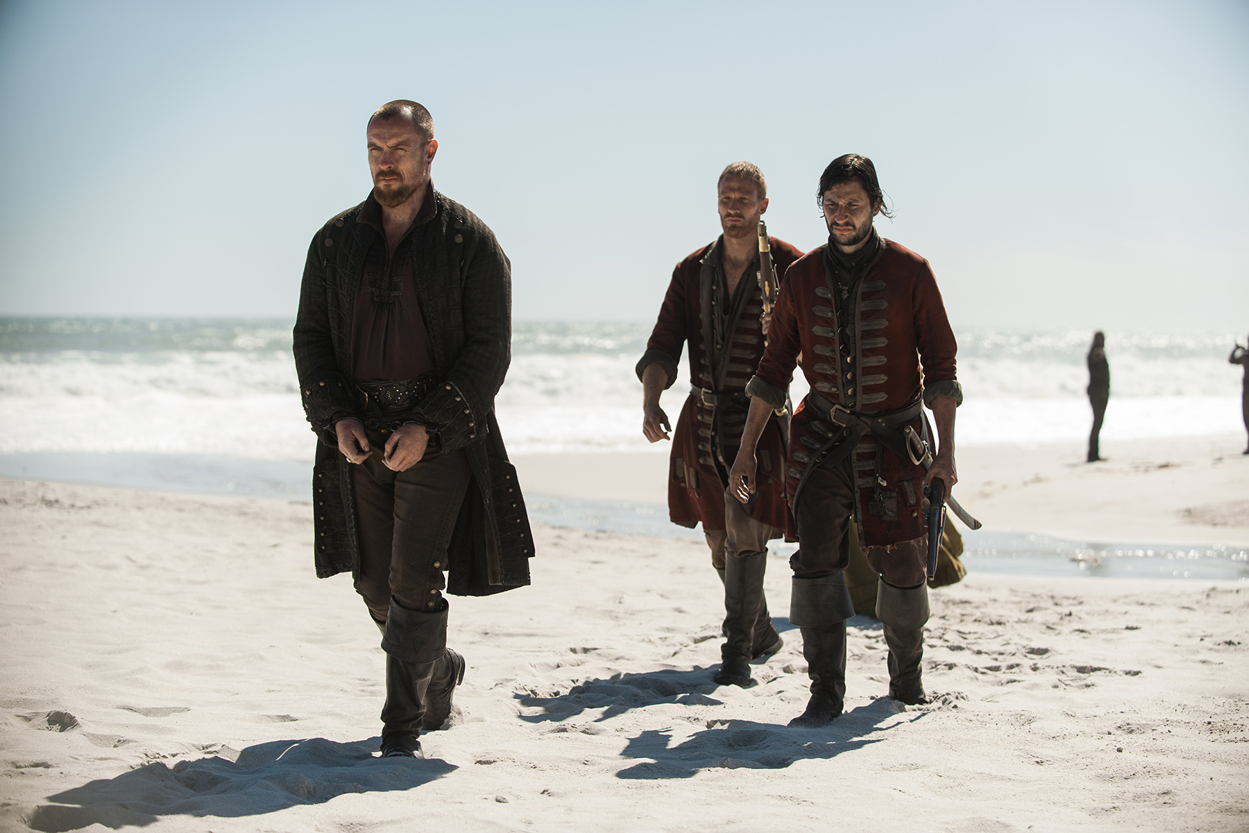 Toby Stephens and Frans Steyn in Black Sails (2014)