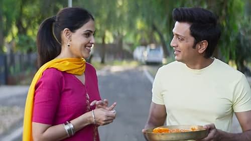 Satya and Shravani cha premacha Ved aamhala pan lagle

#Ved streaming in Marathi and Hindi from April 28. 