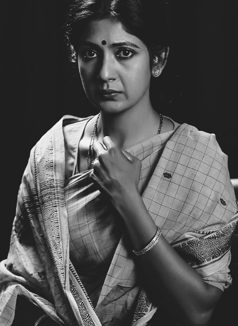 Yagna Shetty in Lakshmi's NTR (2019)