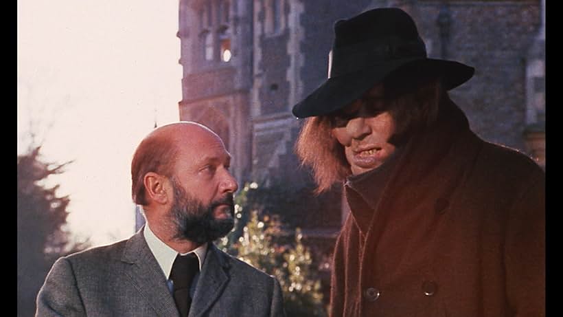 Donald Pleasence and Tom Baker in The Mutations (1974)