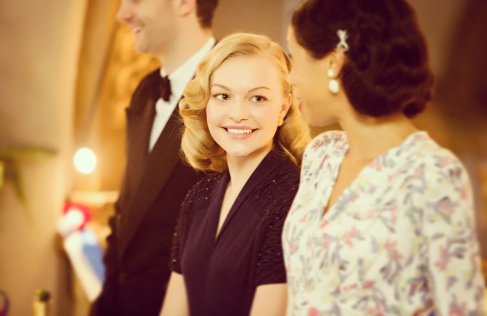 Ciara Charteris with Jim Sturgess and Vinette Robinson in Close To The Enemy