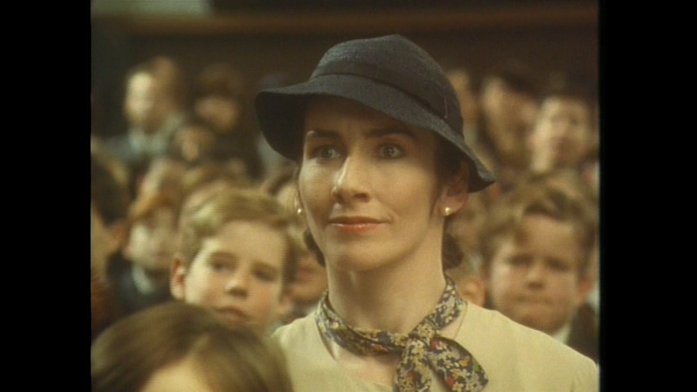 Francesca Folan in Jeeves and Wooster (1990)