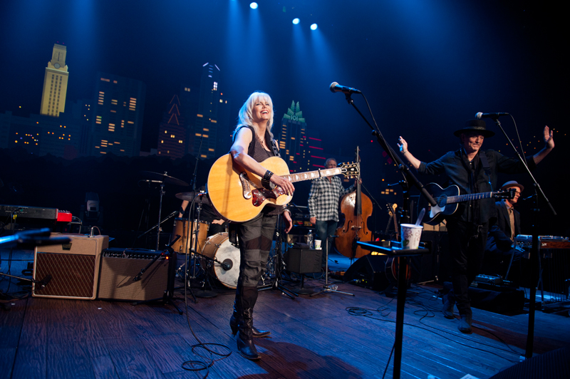 Emmylou Harris and Rodney Crowell in Austin City Limits (1975)