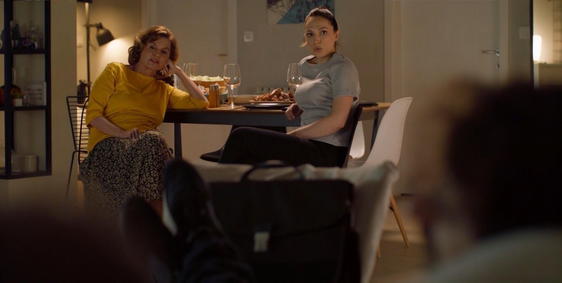 Arijana Culina and Iva Jerkovic Oreski in Minus i plus (2021)