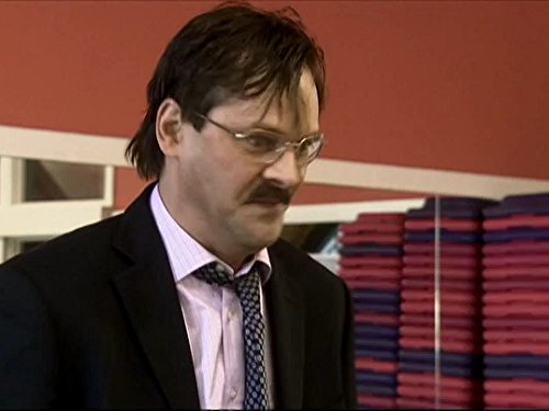 Mark Heap in Green Wing (2004)