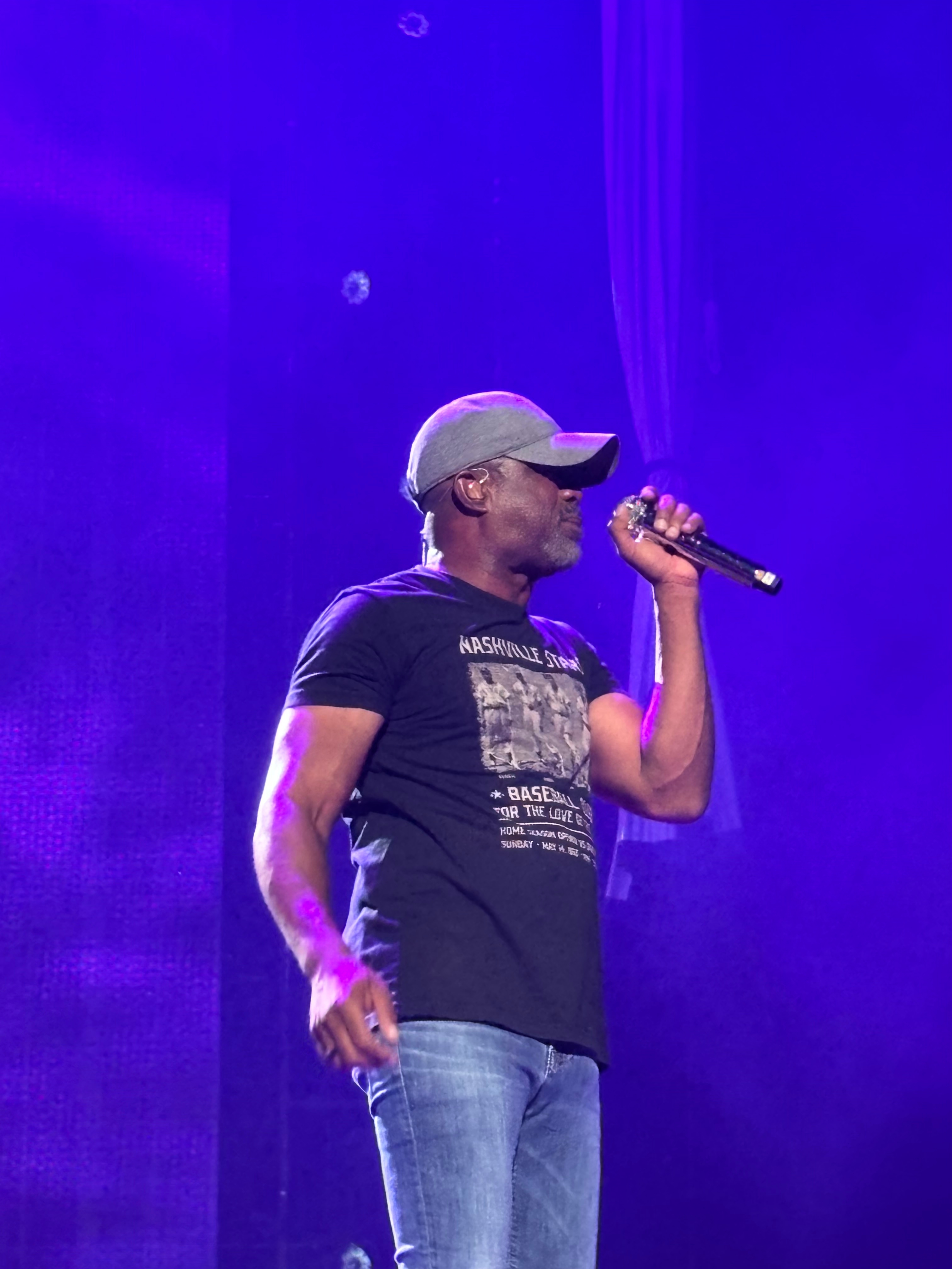 Had a blast backstage at the Hootie & the Blowfish Concert in Nashville.