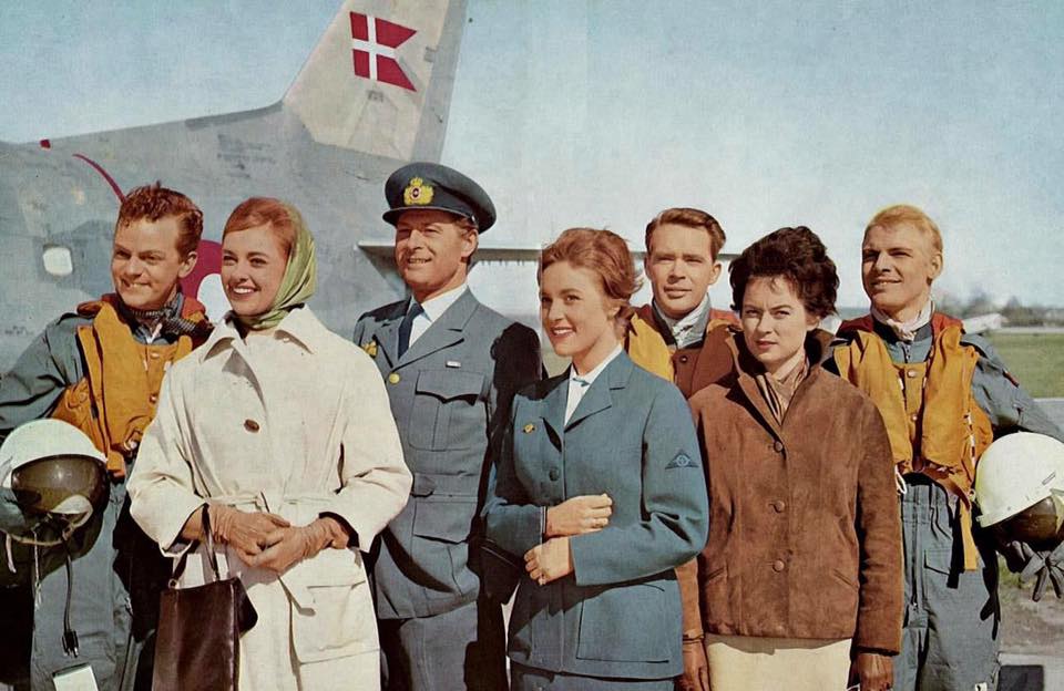 Ebbe Langberg, Ib Mossin, Henning Palner, Poul Reichhardt, Malene Schwartz, and Birthe Wilke in Jetpiloter (1961)