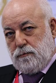 Primary photo for Viktor Vekselberg