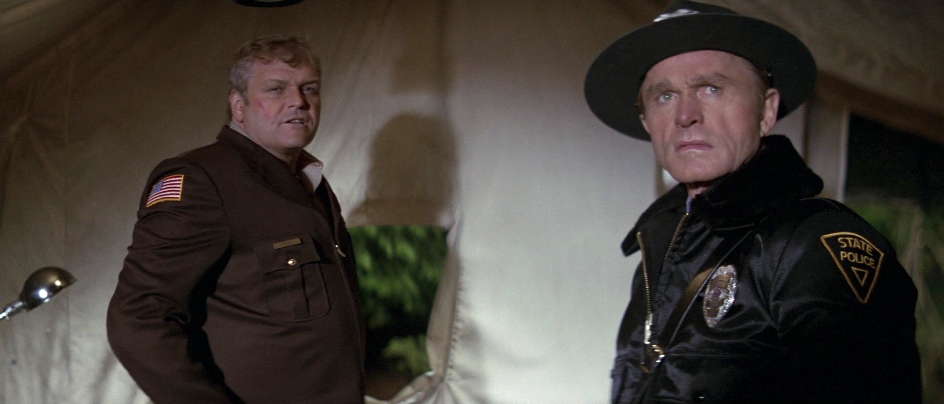 Brian Dennehy and Bill McKinney in First Blood (1982)