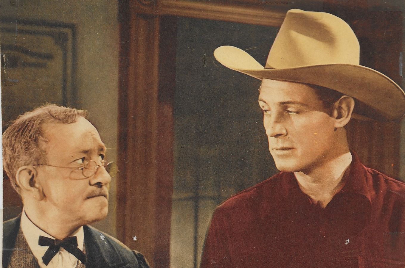 Robert Livingston and Emmett Lynn in The Laramie Trail (1944)