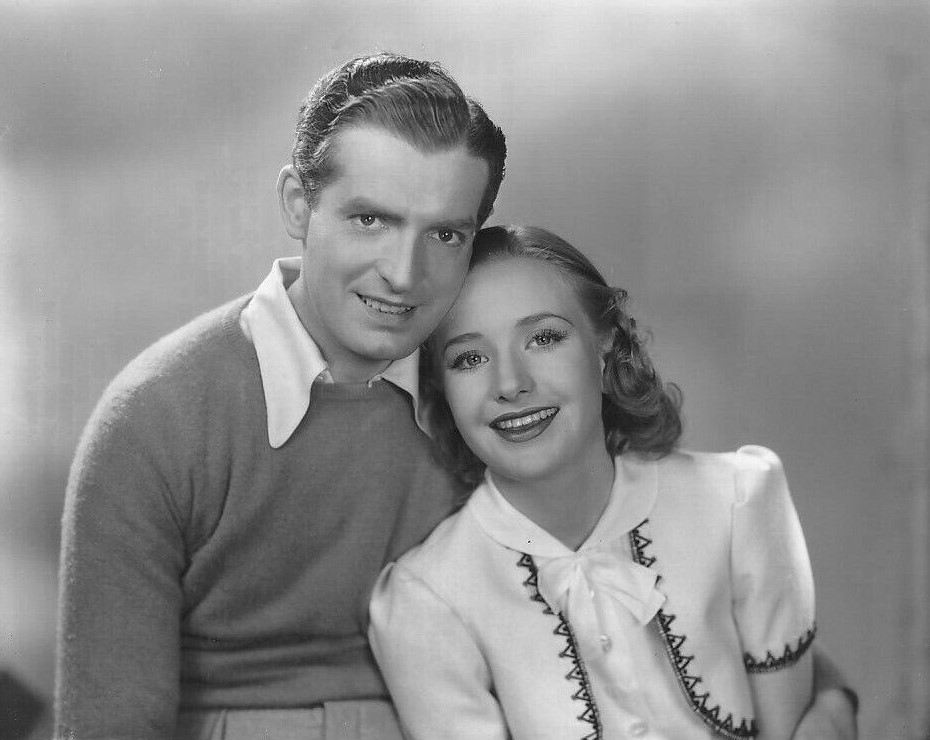 Priscilla Lane and Fred Waring in Varsity Show (1937)