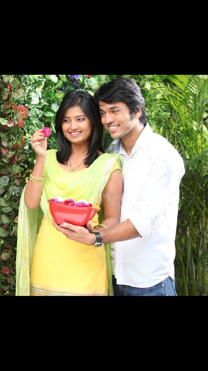 Prajakta Mali and Lalit Prabhakar in Julun Yeti Reshimgaathi (2013)