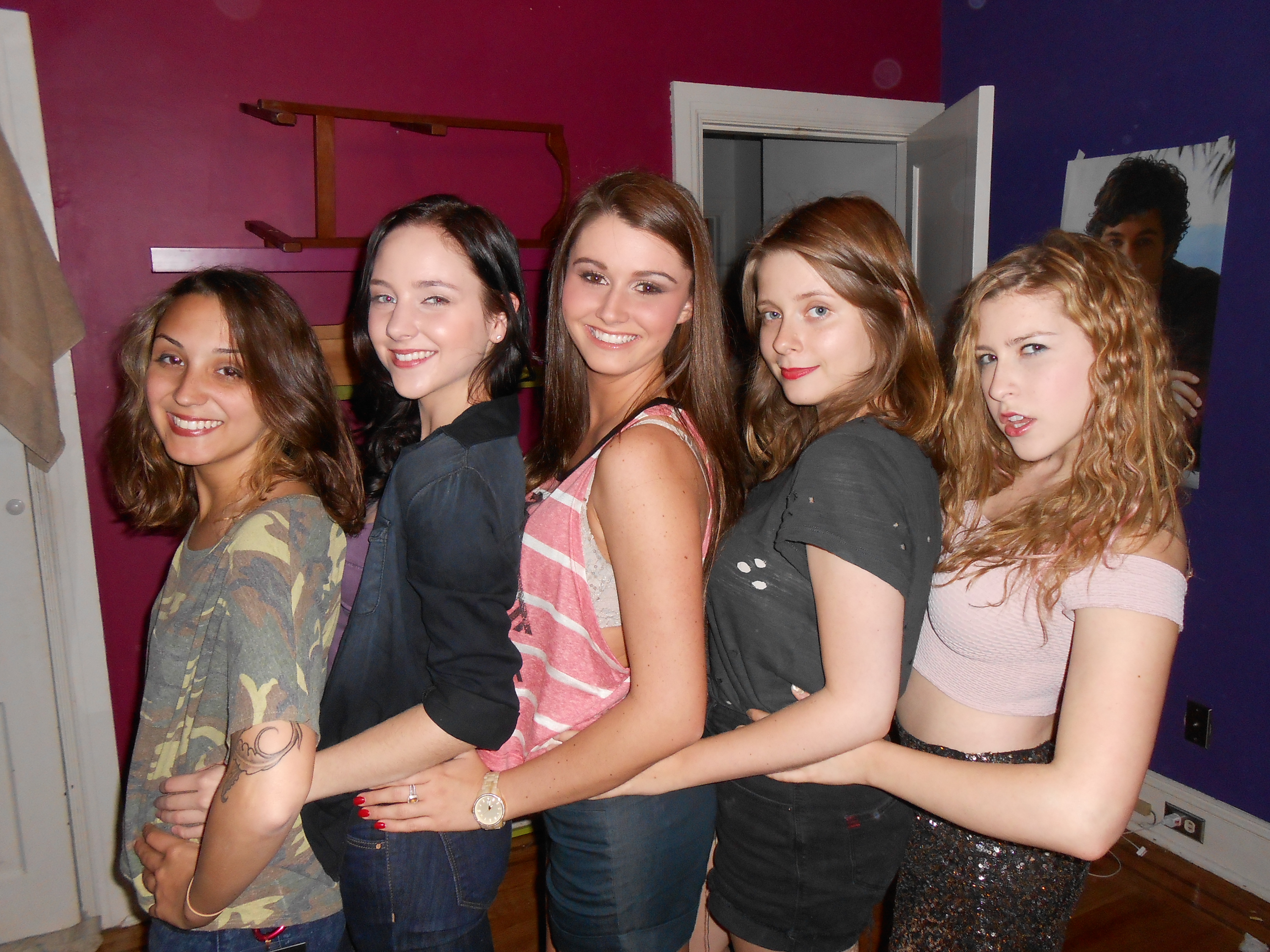 Sami Drasin, Haley Ramm, Courtney Baxter, Allyn Morse and Eden Sher on the set of "ImagiGary" May 2012