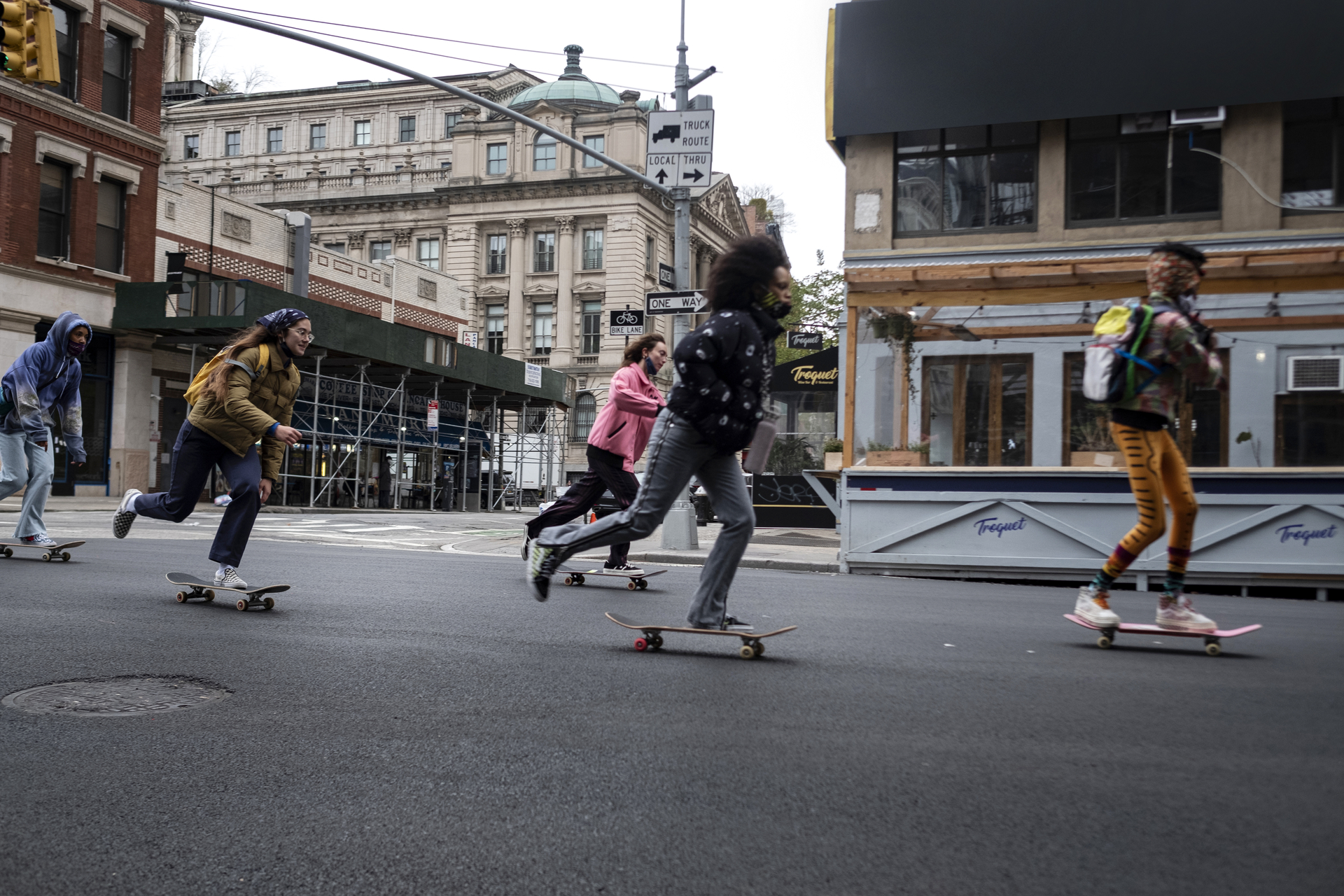 Katerina Tannenbaum, Rachelle Vinberg, Dede Lovelace, Ajani Russell, and Kabrina Adams in Betty (2020)