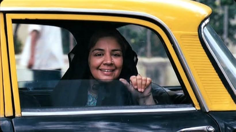 Farida Jalal in Mammo (1994)