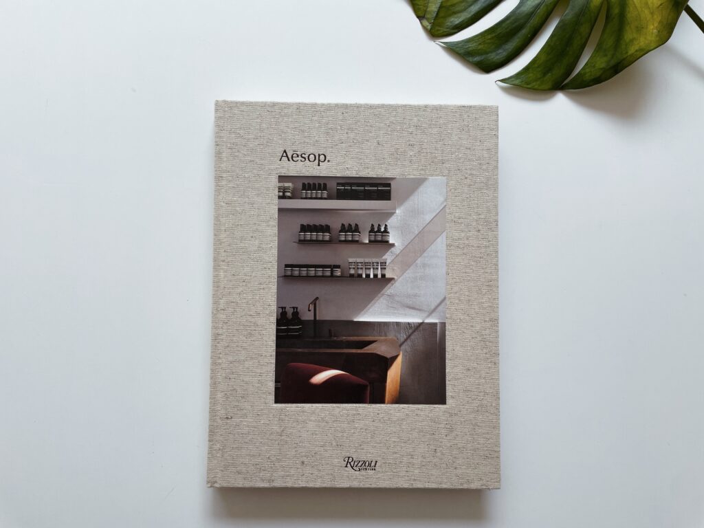 Aēsop : the book