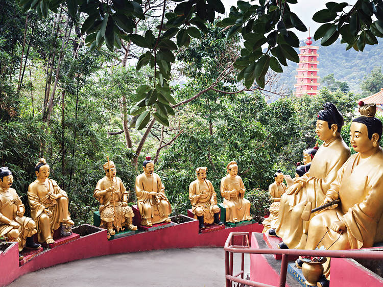 10,000 Buddhas Monastery