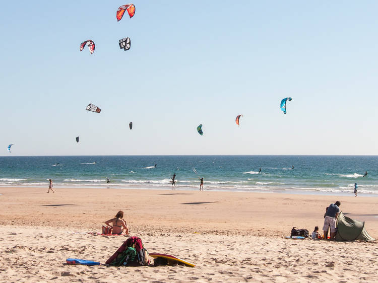 As melhores praias na Costa da Caparica