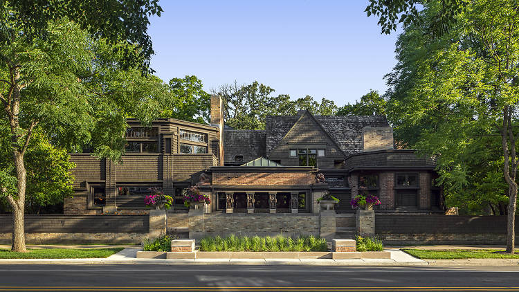 Walk around Frank Lloyd Wright's home and studio