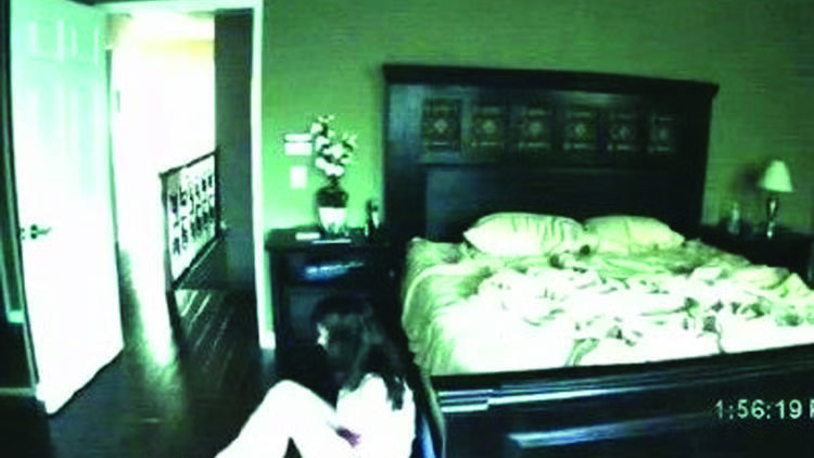 Paranormal Activity (2007)