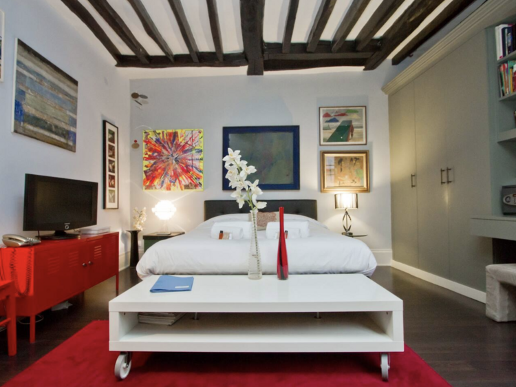 A studio apartment in Le Marais