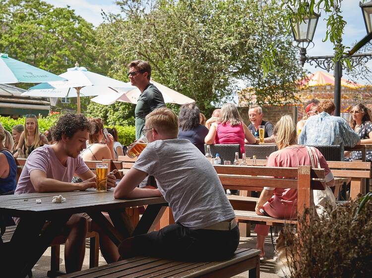 Smoking could be banned in pub gardens and outdoor restaurants