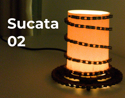Sucata 02 - Luminária