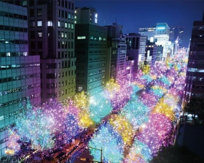 「大阪・光の饗宴2024」イルミネーション2024-2025！各所のプログラムを徹底紹介