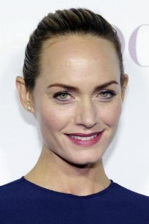 Amber Valletta